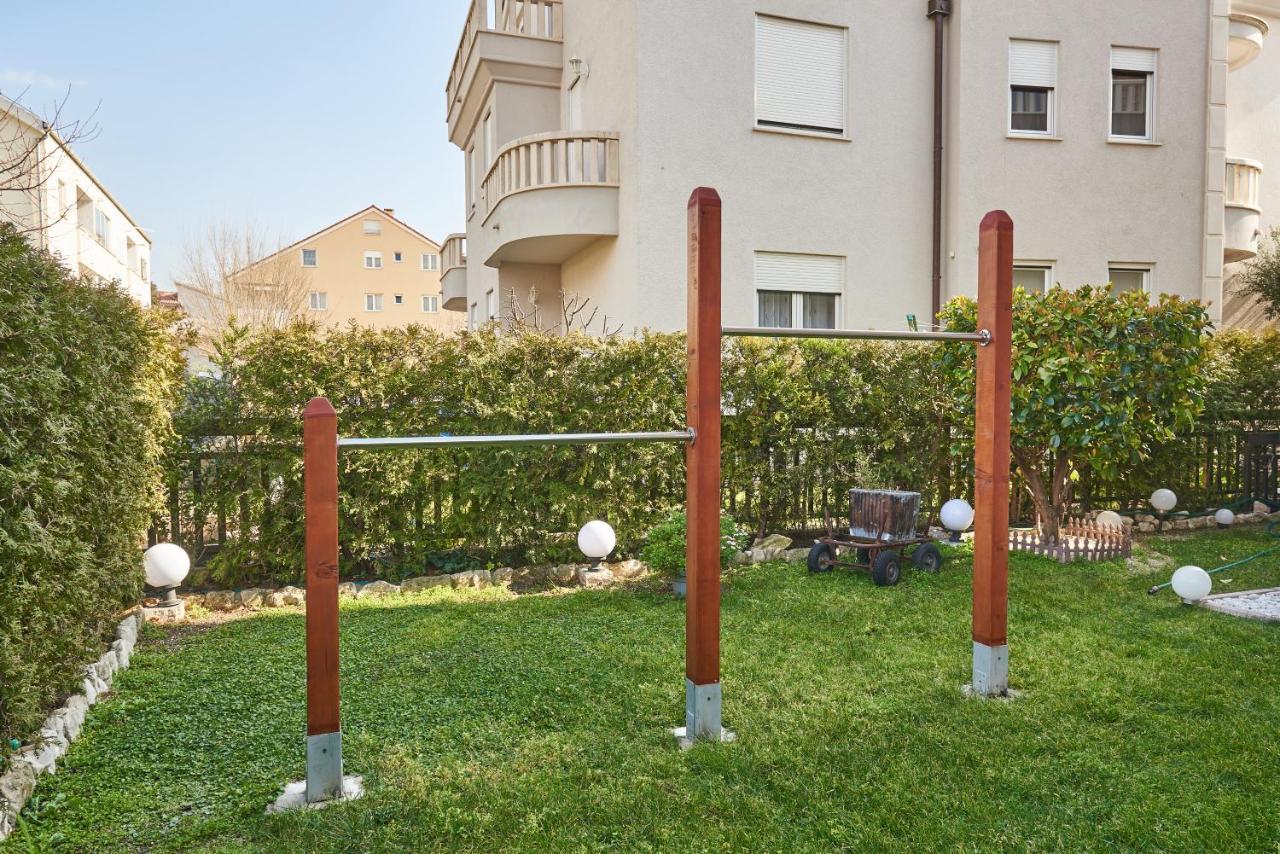 Apartments Lovric With Sea View Kaštela Eksteriør bilde